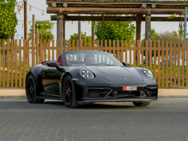 Porsche 911 GTS Cabriolet